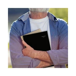 2025 AT-A-GLANCE DayMinder 8