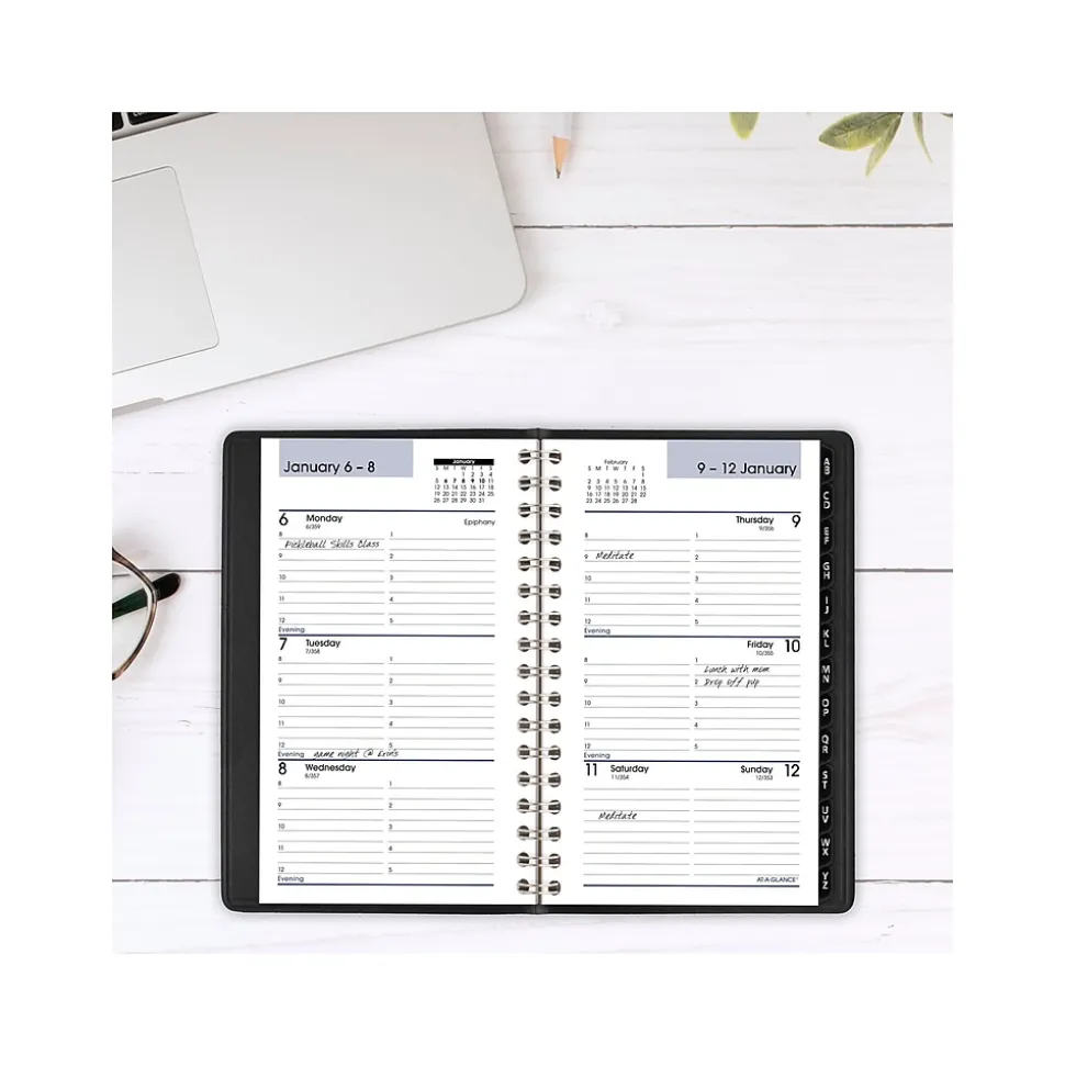 2025 AT-A-GLANCE DayMinder 3.5" x 6" Weekly Appointment Book Planner, Faux Leather Cover, Black (G250-00-25)