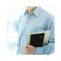 2025 AT-A-GLANCE Recycled 7