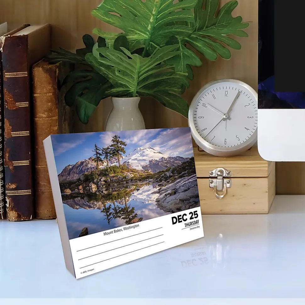 2025 Willow Creek America the Beautiful 5.4" x 6.2" Day-to-Day Calendar (40577)