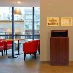 Alpine Industries Trash Can, 32-Gallon, Mahogany (ALP476-DH-MA)