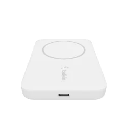 Belkin BOOST CHARGE Magnetic Wireless Power Bank for iPhone 12/13/14, 2500mAh, White (BPD002BTWH)