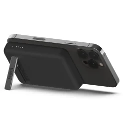 Belkin BOOST CHARGE Magnetic Wireless Power Bank for iPhone 12/13/14, 5000mAh, Black (BPD004btBK)