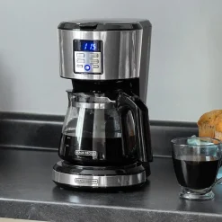 Black & Decker 12-Cups Automatic Drip Coffee Maker (CM1331S)