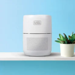 Black & Decker HEPA Tabletop Air Purifier, 3-Speed, White (BAPT01)