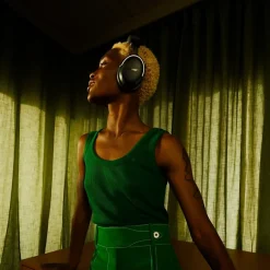 Bose QuietComfort Ultra Wireless Noise Cancelling Over-the-Ear Headphones, Black (880066-0100)