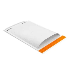 Coastwide Professional™ 7.88" x 10.75" Self-Sealing Bubble Mailer, #1, White, 100/Pack (CW56589)