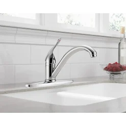 Delta Commercial HDF Single Handle Kitchen Faucet, Chrome (100LF-HDF)