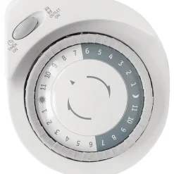GE 24-Hour Plug-In Big Button Mechanical Light Timer