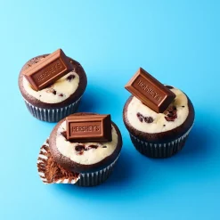 Hershey's Miniatures Assorted Chocolate Candy Party Pack, 35.9 oz (HEC21458)