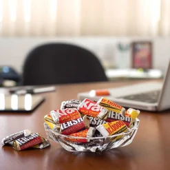 Hershey's Miniatures Variety Milk Chocolate Candy Bar, 56 oz., 180/Bag (HEC21543)