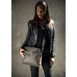 Lencca Messenger Bag Notebook Case fits 13.3 Inch Laptop, Forest Green (PT_LENLEA121_13)