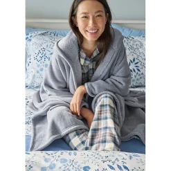 L.L.Bean Cozy Chenille Wearable Throw, Shadow Blue (1000248698)