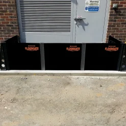 Quick Dam Universal Flood Gate, Flood Doorway Control, Expands 30
