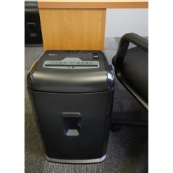 15-Sheet Cross-Cut Shredder (940512)