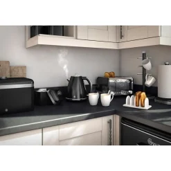 Swan Retro Storage Ware, 1L Set of 3 Canisters (SWKA1020BN)