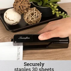 Swingline 747 Desktop Stapler, 20-Sheet Capacity, Black (74701)