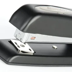 Swingline 747 Desktop Stapler, 25-Sheet Capacity, Black (74732)