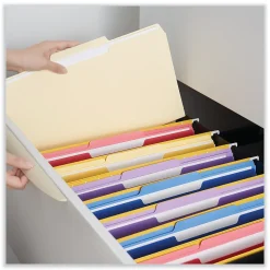 Universal File Folder, Legal Size, Manila, 100/Box (UNV15122)