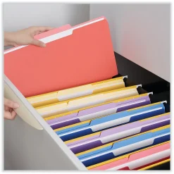 Universal File Folder, Legal Size, Red, 100/Box (UNV15303)