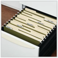 Universal Reinforced Recycled Hanging File Folder, Letter Size, Standard Green, 25/Box (UNV14141)